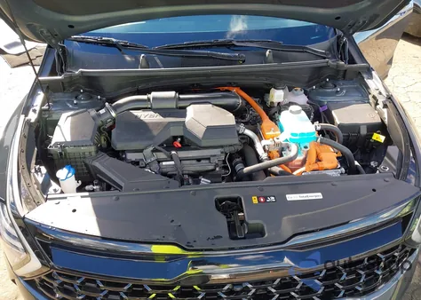 2025 Kia Sportage Plug-In Hybrid X-Line Prestige from USA, damaged, VIN KNDPZDDH1S7198853